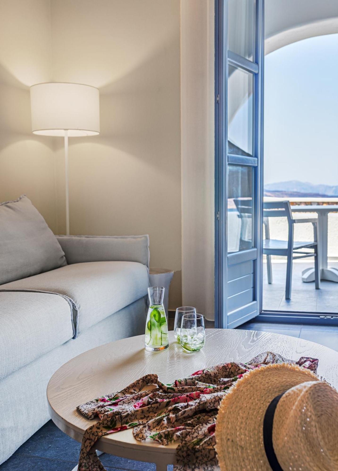 Acroterra Rosa Luxury Suites & Spa Akrotírion Buitenkant foto